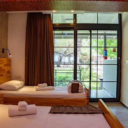 Hotel Atici 2 *